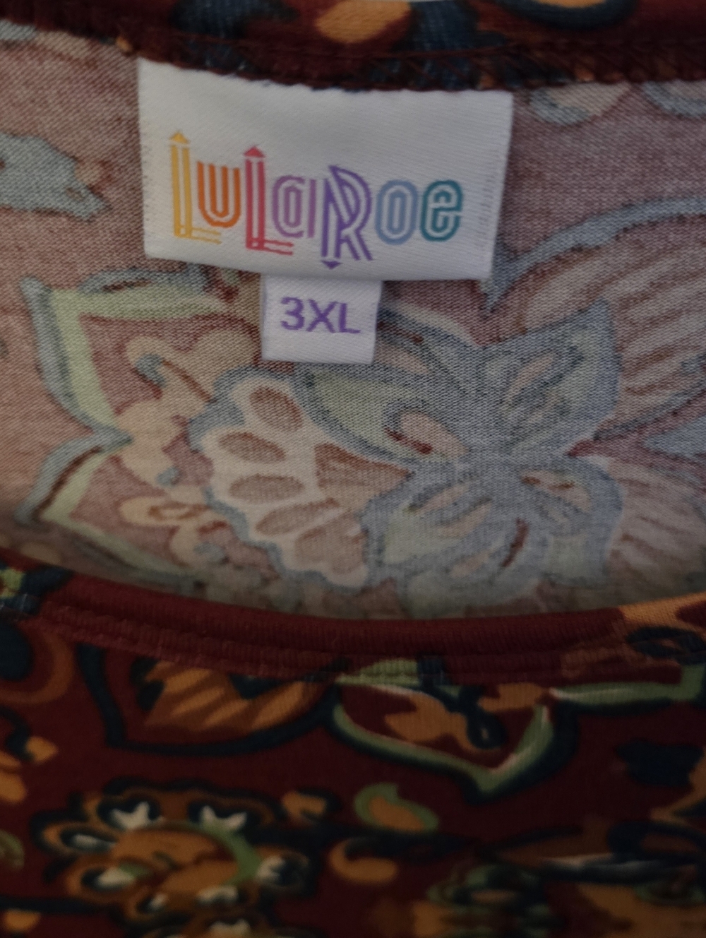 NWOT LuLaRoe Irma Burgundy Floral Mix Print Tunic - Picture 2 of 3